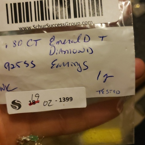 Genuine Emerald Earrings - Picture 3 of 3